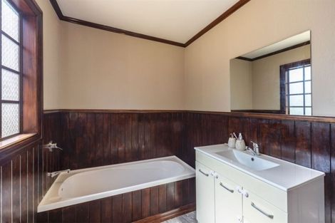 Photo of property in 15 Park View Avenue, Feilding, 4702