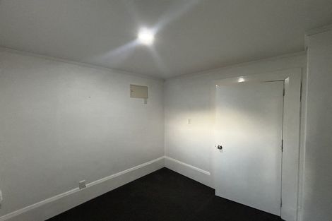 Photo of property in 8 Bell Street, Welbourn, New Plymouth, 4310