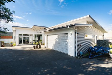 Photo of property in 6a Walton Park Avenue, Fairfield, Dunedin, 9018