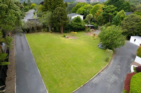 Photo of property in 18 Ngarara Road, Waikanae, 5036