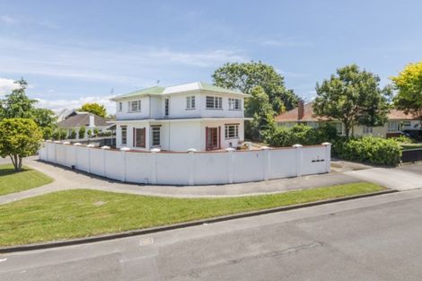 Photo of property in 16 Manuka Street, Hokowhitu, Palmerston North, 4410