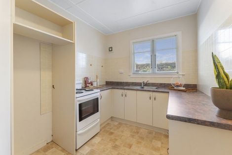 Photo of property in 44 Bluegum Road, Paraparaumu Beach, Paraparaumu, 5032