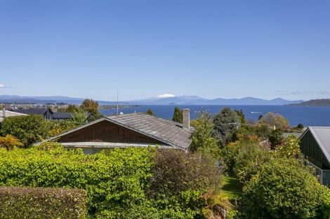 Photo of property in 27 Ngamotu Road, Taupo, 3330