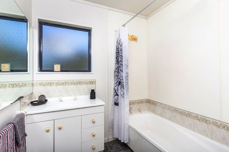 Photo of property in 89 Arthur Crescent, Hilltop, Taupo, 3330