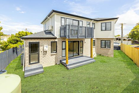 Photo of property in 59a Cedar Heights Avenue, Massey, Auckland, 0614