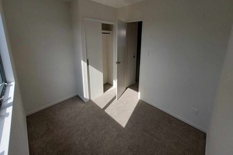 Photo of property in 9/24 Mili Way, Ranui, Auckland, 0612