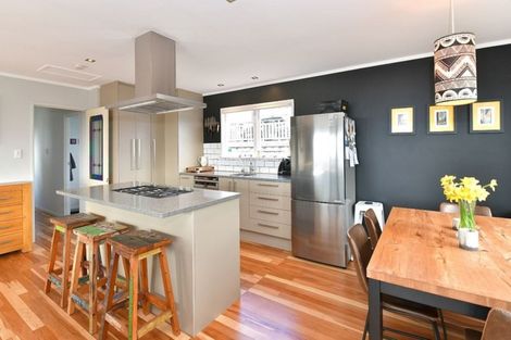 Photo of property in 7 Norfolk Road, Stanmore Bay, Whangaparaoa, 0932