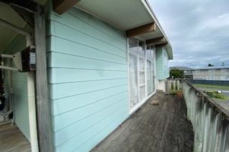 Photo of property in 69 Priestley Drive, Bucklands Beach, Auckland, 2014