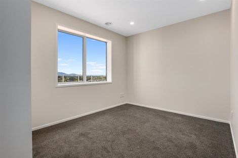 Photo of property in 64 Kakariki Grove, Waikanae, 5036