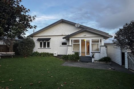 Photo of property in 8 Bell Street, Welbourn, New Plymouth, 4310