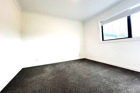 Photo of property in 38 Kervil Avenue, Te Atatu Peninsula, Auckland, 0610
