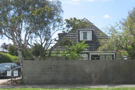Photo of property in 38 Reynolds Avenue, Bishopdale, Christchurch, 8053