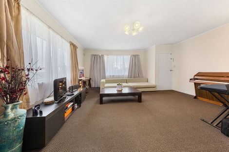 Photo of property in 1/5 Jellicoe Road, Manurewa, Auckland, 2102