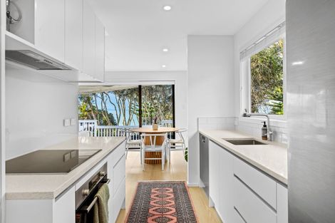 Photo of property in 79 Duncansby Road, Stanmore Bay, Whangaparaoa, 0932