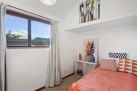 Photo of property in 32 Connemara Drive, Northwood, Christchurch, 8051