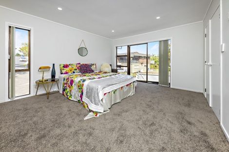 Photo of property in 17 Lochinver Road, Papatoetoe, Auckland, 2025