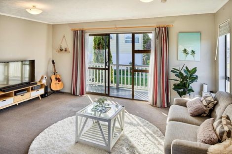 Photo of property in 22 Thimble Lane, Whitby, Porirua, 5024