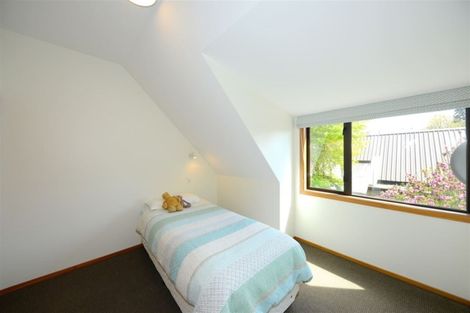 Photo of property in 8 Cephas Close, Sockburn, Christchurch, 8042