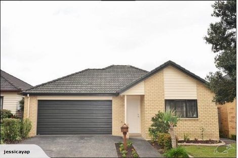 Photo of property in 32 Espalier Drive, Henderson, Auckland, 0612