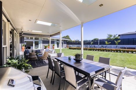 Photo of property in 15 Goodger Street, Waipukurau, 4200