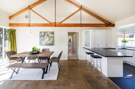 Photo of property in 55 Fitzherbert East Road, Aokautere, Palmerston North, 4471