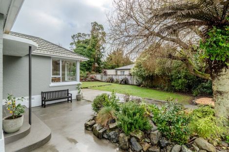 Photo of property in 10 Mahuri Road, Otatara, Invercargill, 9879