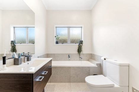 Photo of property in 85 Cape Cod Drive, Gulf Harbour, Whangaparaoa, 0930