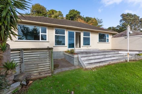 Photo of property in 31 Queens Road, Glen Avon, New Plymouth, 4312