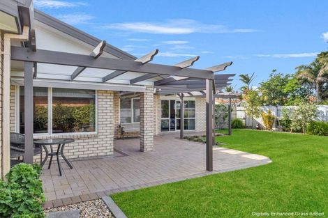 Photo of property in 21 Beachwater Drive, Papamoa Beach, Papamoa, 3118