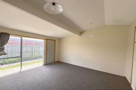 Photo of property in Kings Autos (ex Morgans Factory), 3/206 Hastings Street South, Hastings, 4122