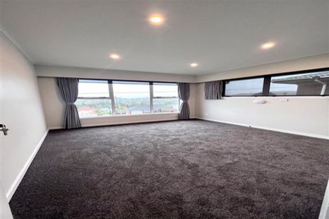 Photo of property in 117 Golf Road, New Lynn, Auckland, 0600