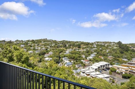 Photo of property in 62 Tiketike Way, Brooklyn, Wellington, 6021