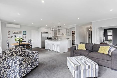 Photo of property in 11 O'rourke Place, Casebrook, Christchurch, 8051