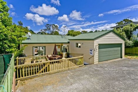 Photo of property in 1/65 Girrahween Drive, Totara Vale, Auckland, 0629