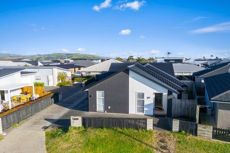 Photo of property in 14 Toi Place, Papamoa, 3118