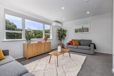 Photo of property in 20 Mahinawa Street, Takapuwahia, Porirua, 5022