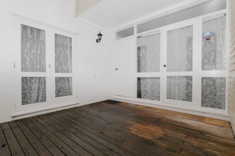 Photo of property in 256b Don Buck Road, Massey, Auckland, 0614