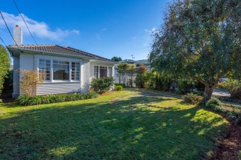 Photo of property in 41 Golf Road, Paraparaumu Beach, Paraparaumu, 5032