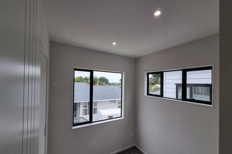 Photo of property in 451a Massey Road, Mangere East, Auckland, 2024