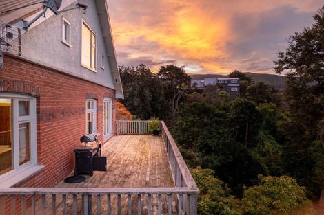 Photo of property in 30 Stonelaw Terrace, Maori Hill, Dunedin, 9010