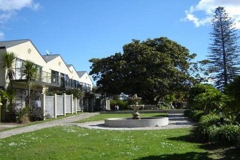 Photo of property in Norfolk Pines, 9/437b Albany Highway, Albany, Auckland, 0632