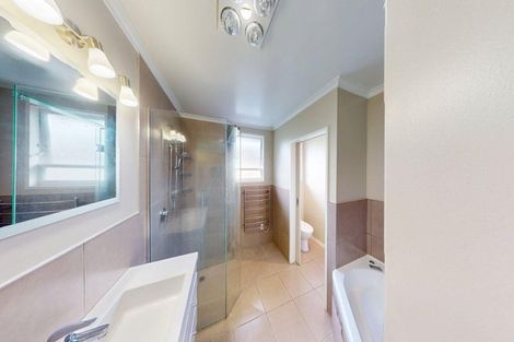 Photo of property in 7 Raglan Avenue, Cloverlea, Palmerston North, 4412