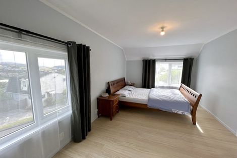 Photo of property in 5 Cambrian Street, Churton Park, Wellington, 6037