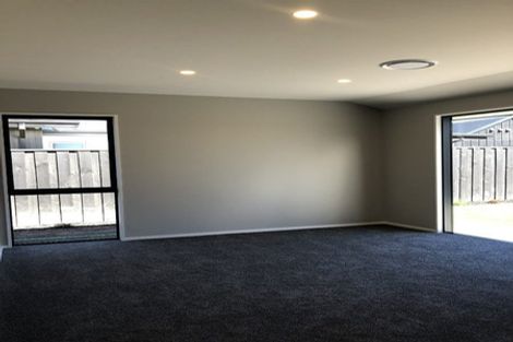 Photo of property in 5 Tussle Grove, Halswell, Christchurch, 8025