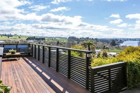 Photo of property in 3 Sylvia Place, Acacia Bay, Taupo, 3330