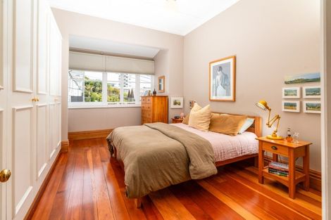 Photo of property in 5 Armour Avenue, Mount Victoria, Wellington, 6011