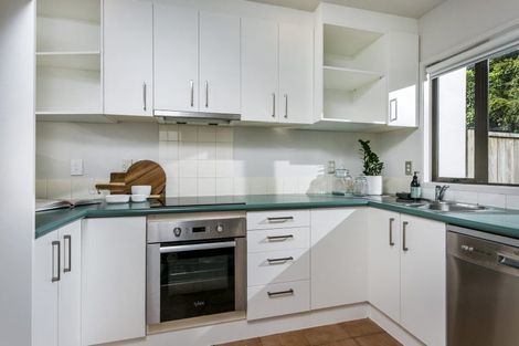 Photo of property in The Grange, 8/92 Bush Road, Albany, Auckland, 0632