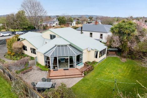 Photo of property in 10 Mountfort Street, Outram, 9019