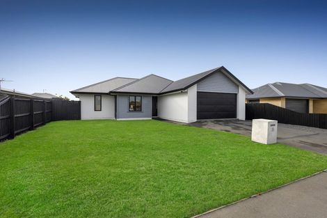 Photo of property in 38 Andesite Drive, Rolleston, 7614