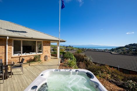 Photo of property in 7 Springlea Heights, Atawhai, Nelson, 7010